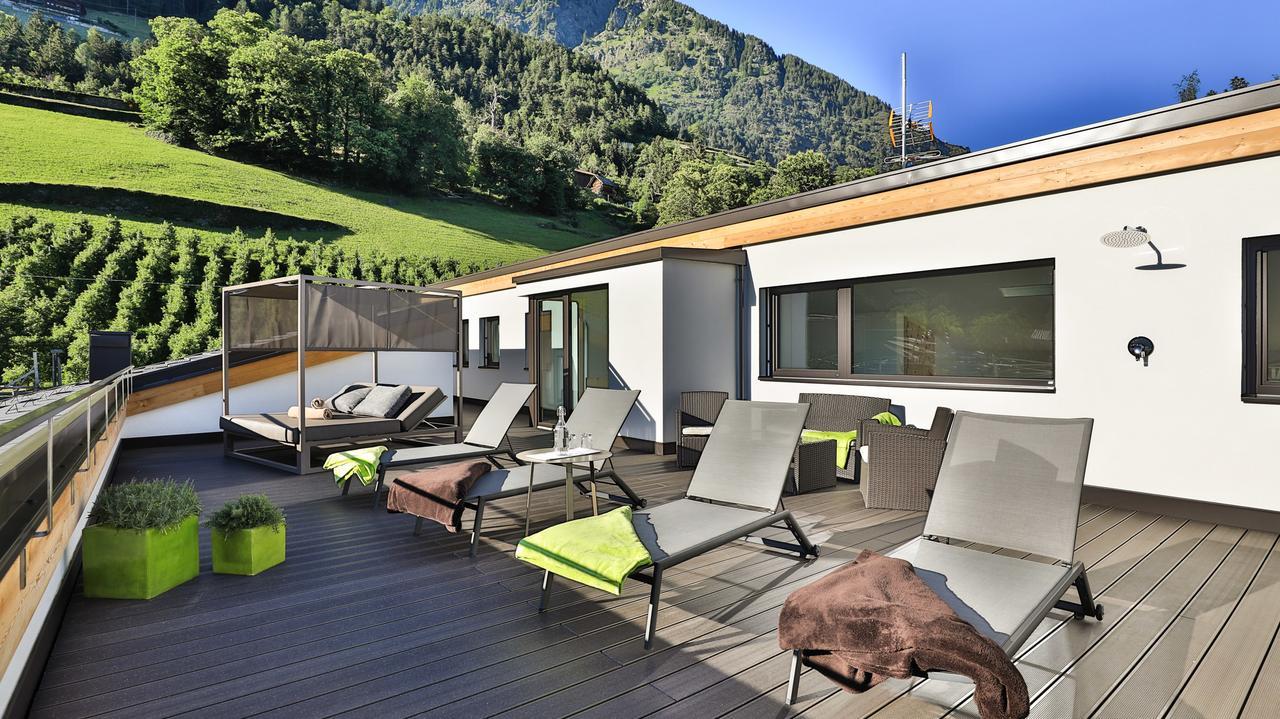 Ladurner Hotell Lagundo Exteriör bild